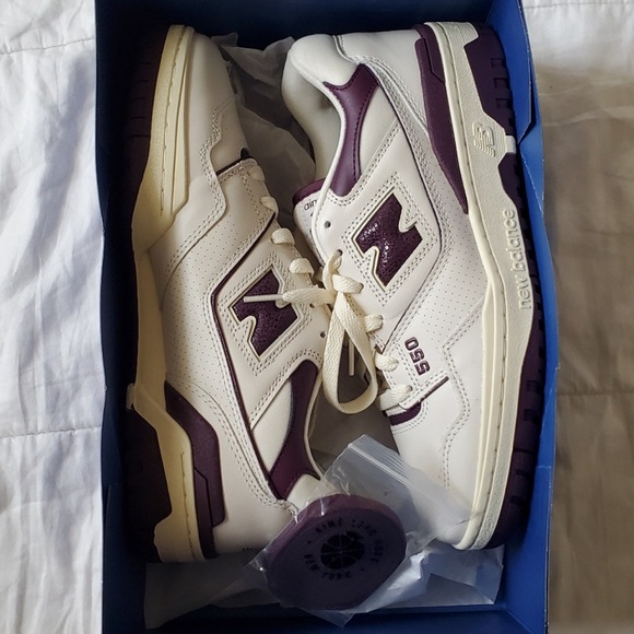 New Balance x Aime Leon Dore ALD 550
- Purple - M8.5/W10 - Picture 4 of 4